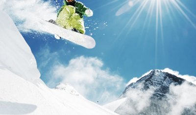 Location en ligne de snowboard adulte aux Aussois
