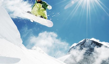 Location en ligne de snowboard adulte aux Aussois