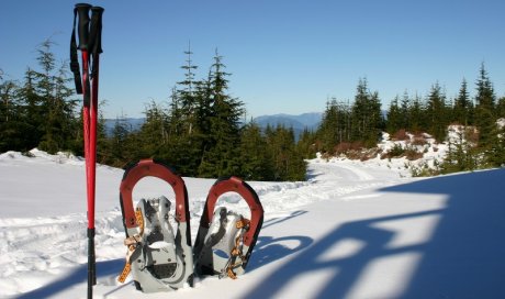 Magasin pour la location de raquette neige pour randonnées Aussois